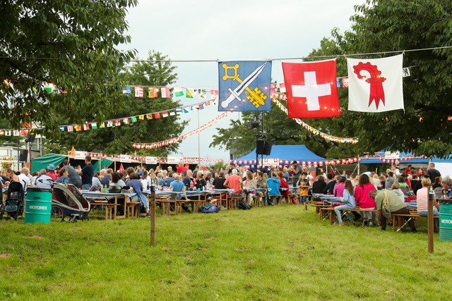 Bundesfeier Allschwil auf der «Läubern». Foto Bernadette Schoeffel