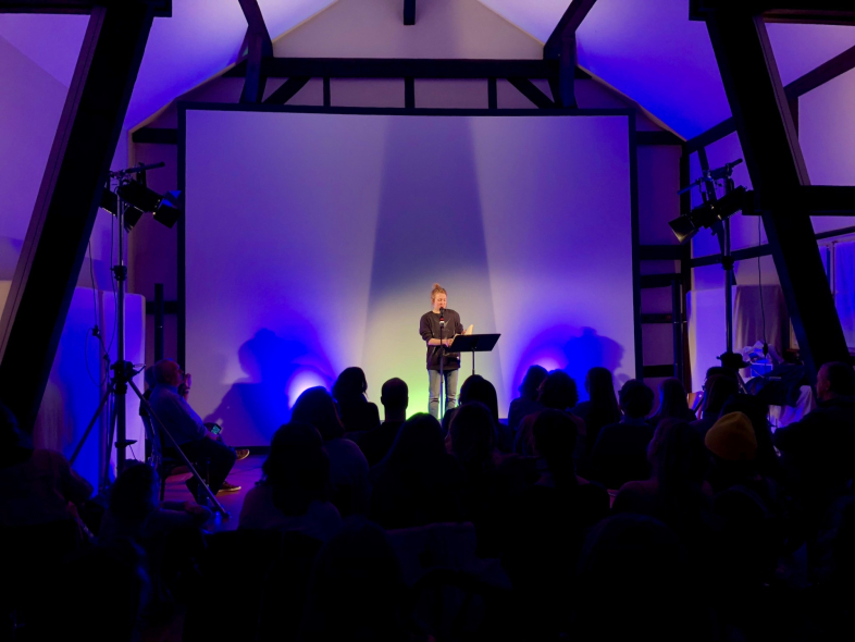 Spoken Word im Heimatmuseum Allschwil: Hollie McNish. Foto Martin Burr